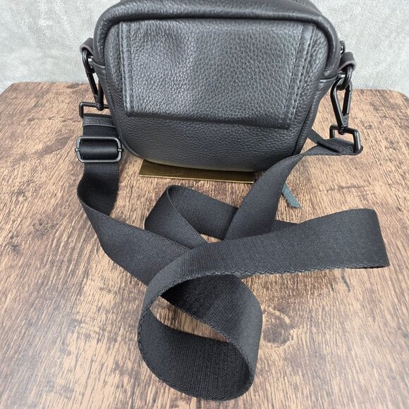 Aimee Kestenberg Connie Convertible Sling Belt Crossbody Bag Black Leather Edgy - Picture 8 of 13